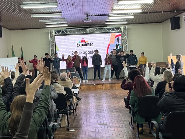 Painel Expointer Alunos EEE Padre Reus 28 08 2024