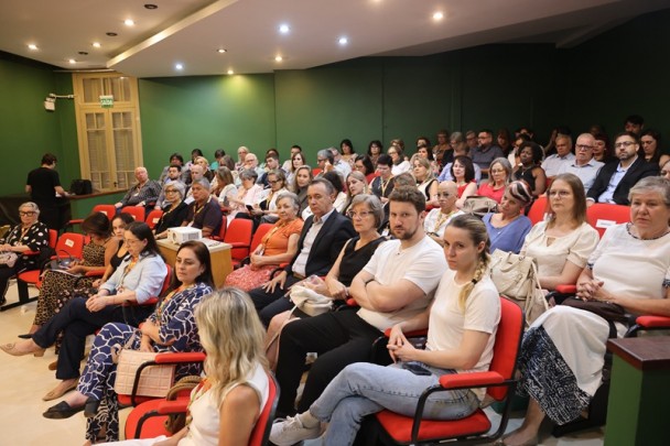 Plateia - Plenária Festiva